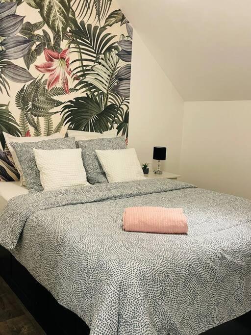 Studio Du Chateau Apartment Champs-Sur-Marne Luaran gambar