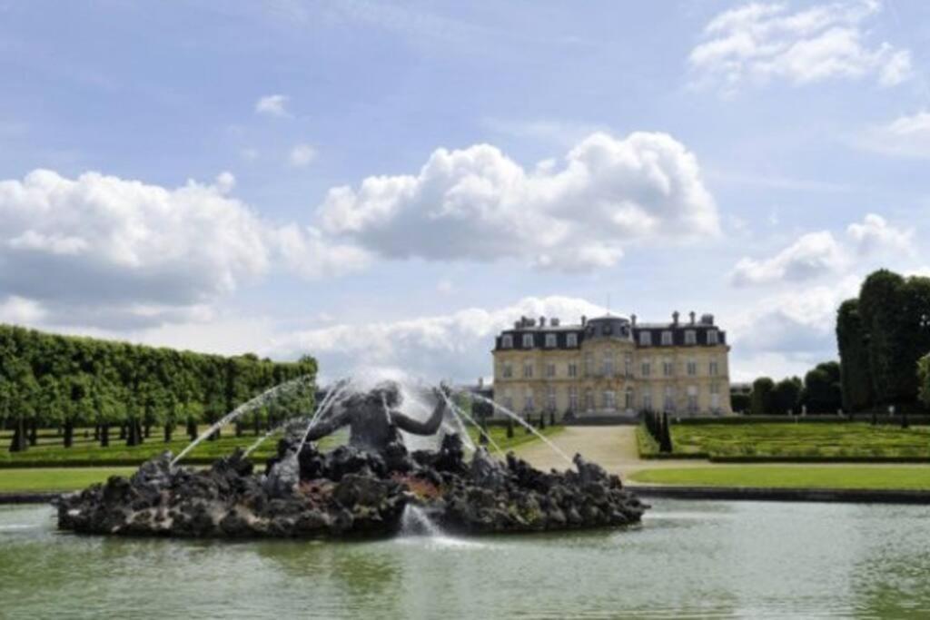 Studio Du Chateau Apartment Champs-Sur-Marne Luaran gambar